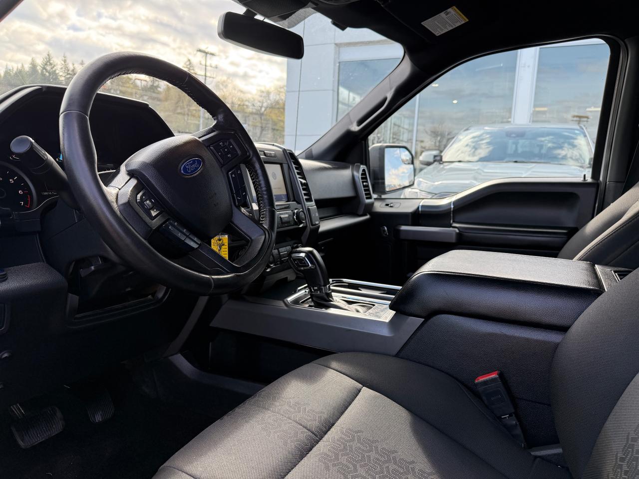 2019 Ford F-150 XLT Photo5