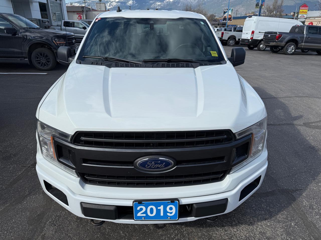 2019 Ford F-150 XLT Photo5