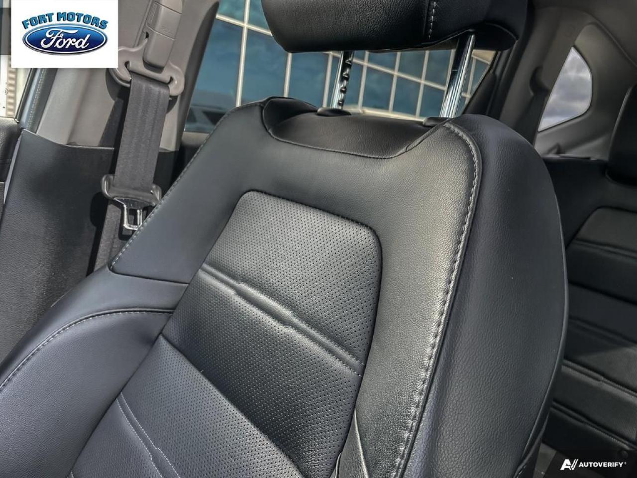 2020 Honda CR-V Touring Photo5