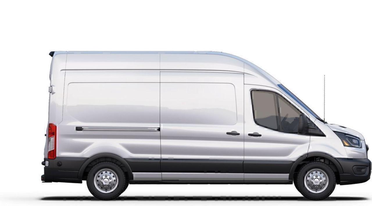 2025 Ford Transit Cargo Van Photo4