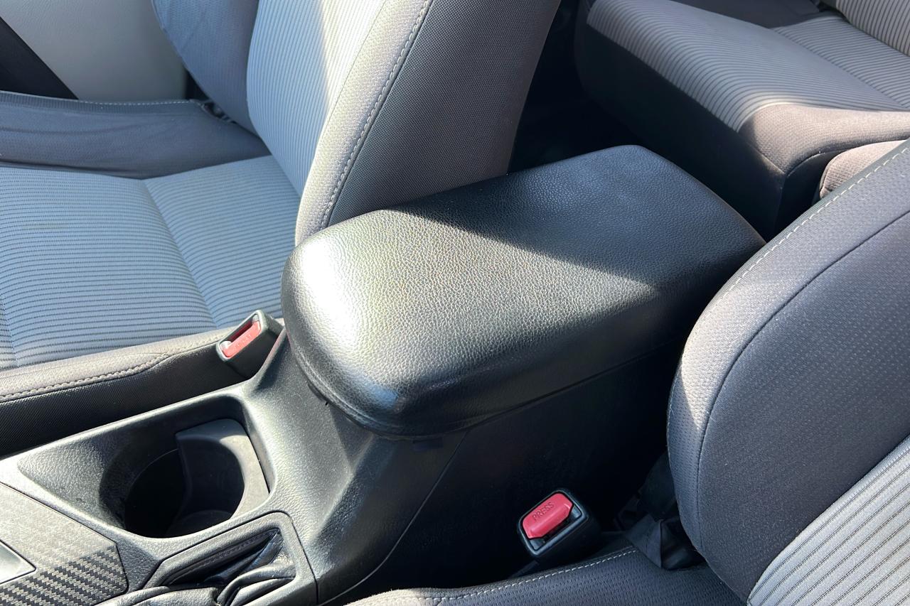 2013 Toyota RAV4 XLE Photo