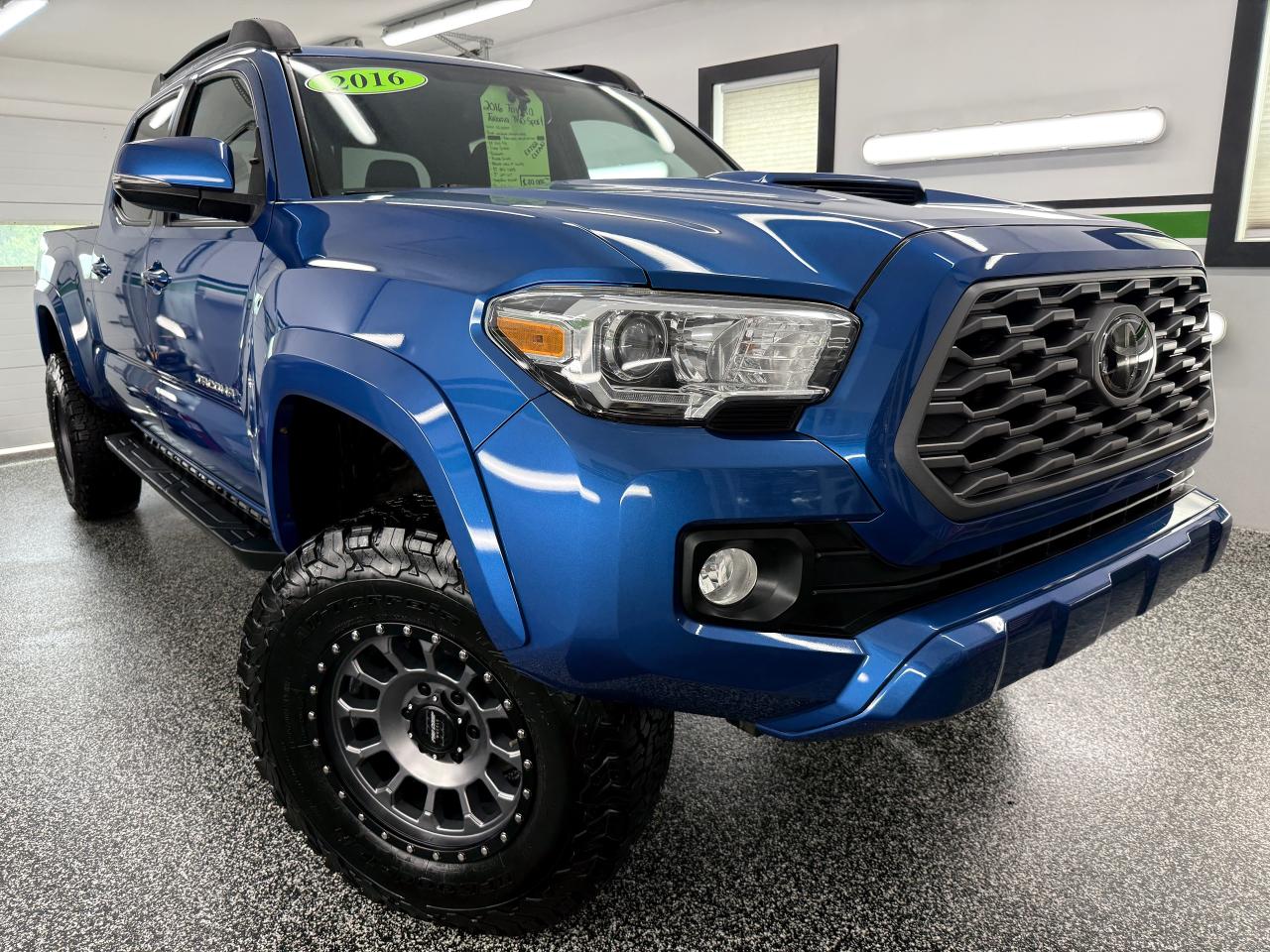 2016 Toyota Tacoma 