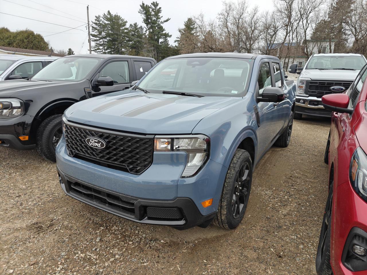 2025 Ford Maverick SUPERCREW XLT Photo0