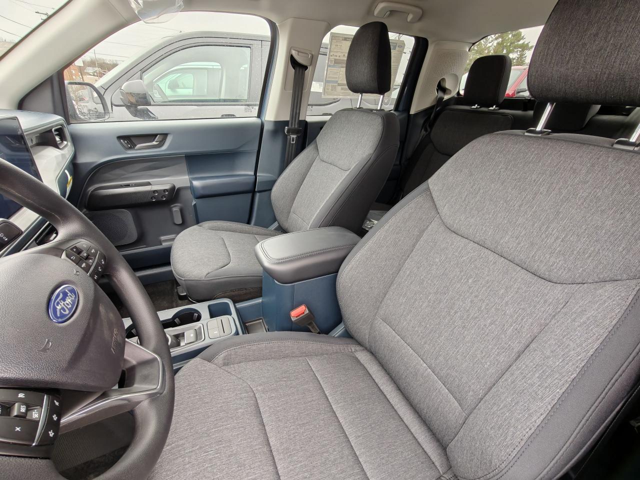 2025 Ford Maverick SUPERCREW XLT Photo5
