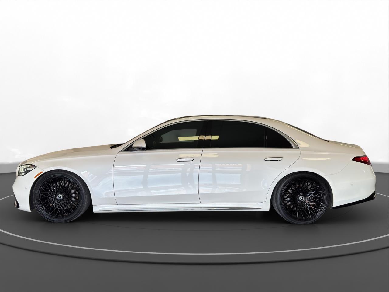 2022 Mercedes-Benz S-Class S580 4MATIC - Photo #4