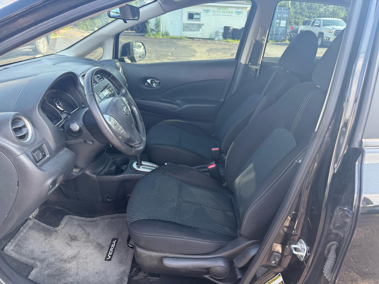 2014 Nissan Versa Note HB Auto 1.6 SV Photo11