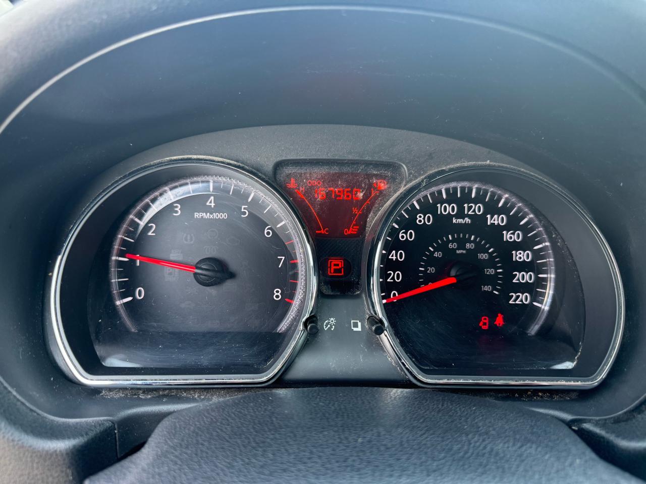2014 Nissan Versa Note HB Auto 1.6 SV Photo14