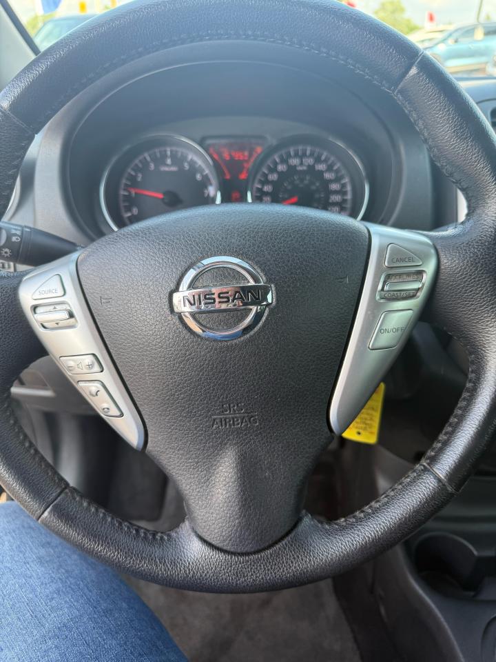 2014 Nissan Versa Note HB Auto 1.6 SV Photo12