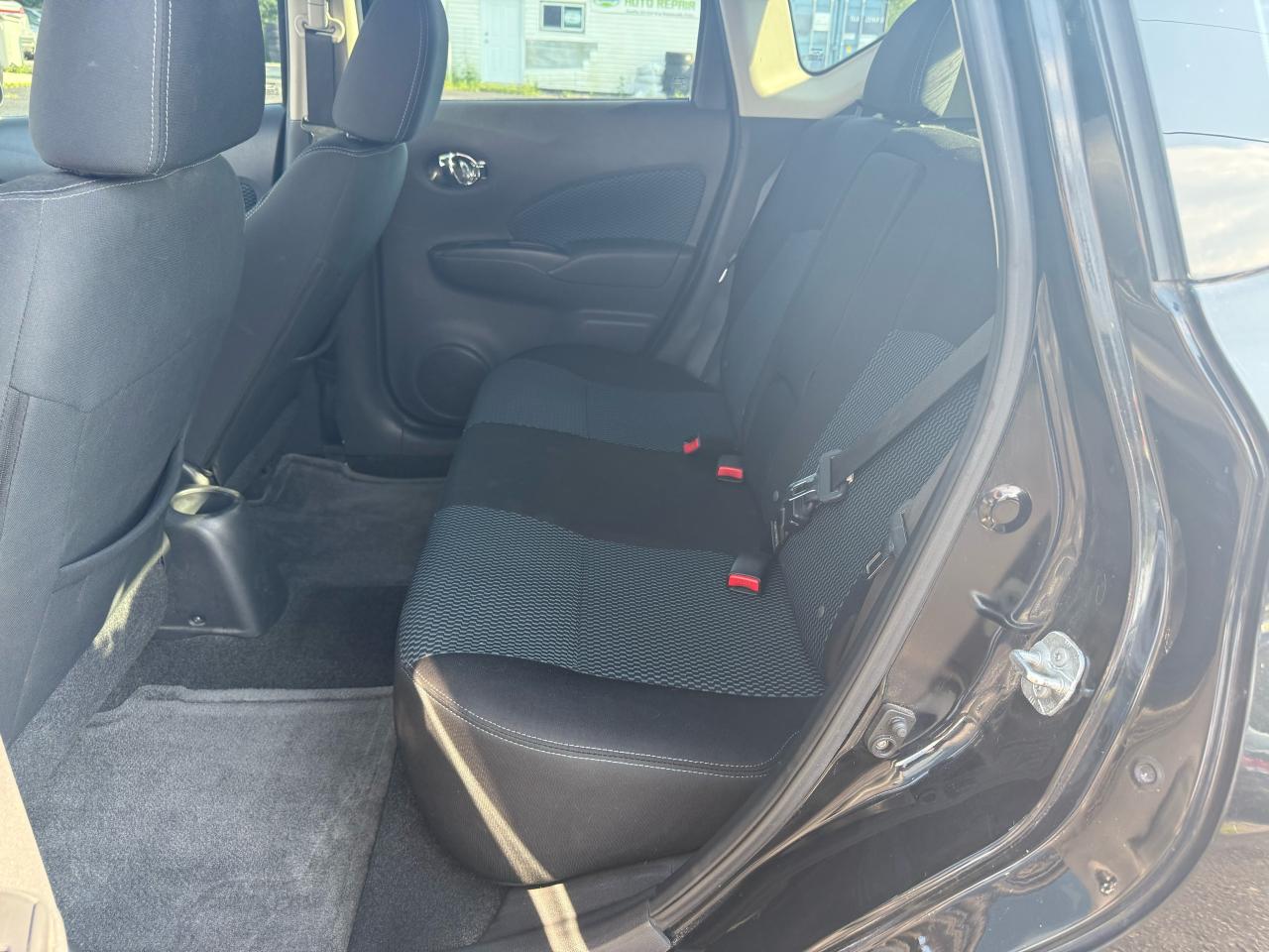 2014 Nissan Versa Note HB Auto 1.6 SV Photo10
