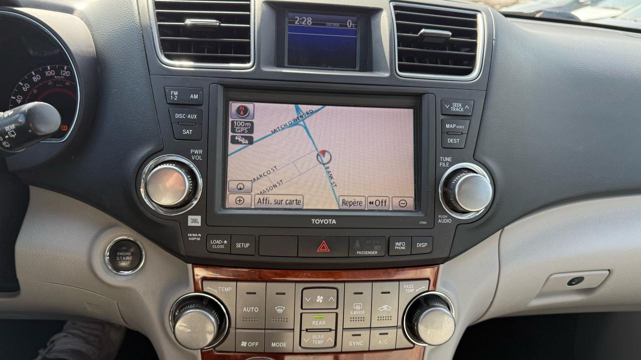 2013 Toyota Highlander LIMITED  - Photo #17