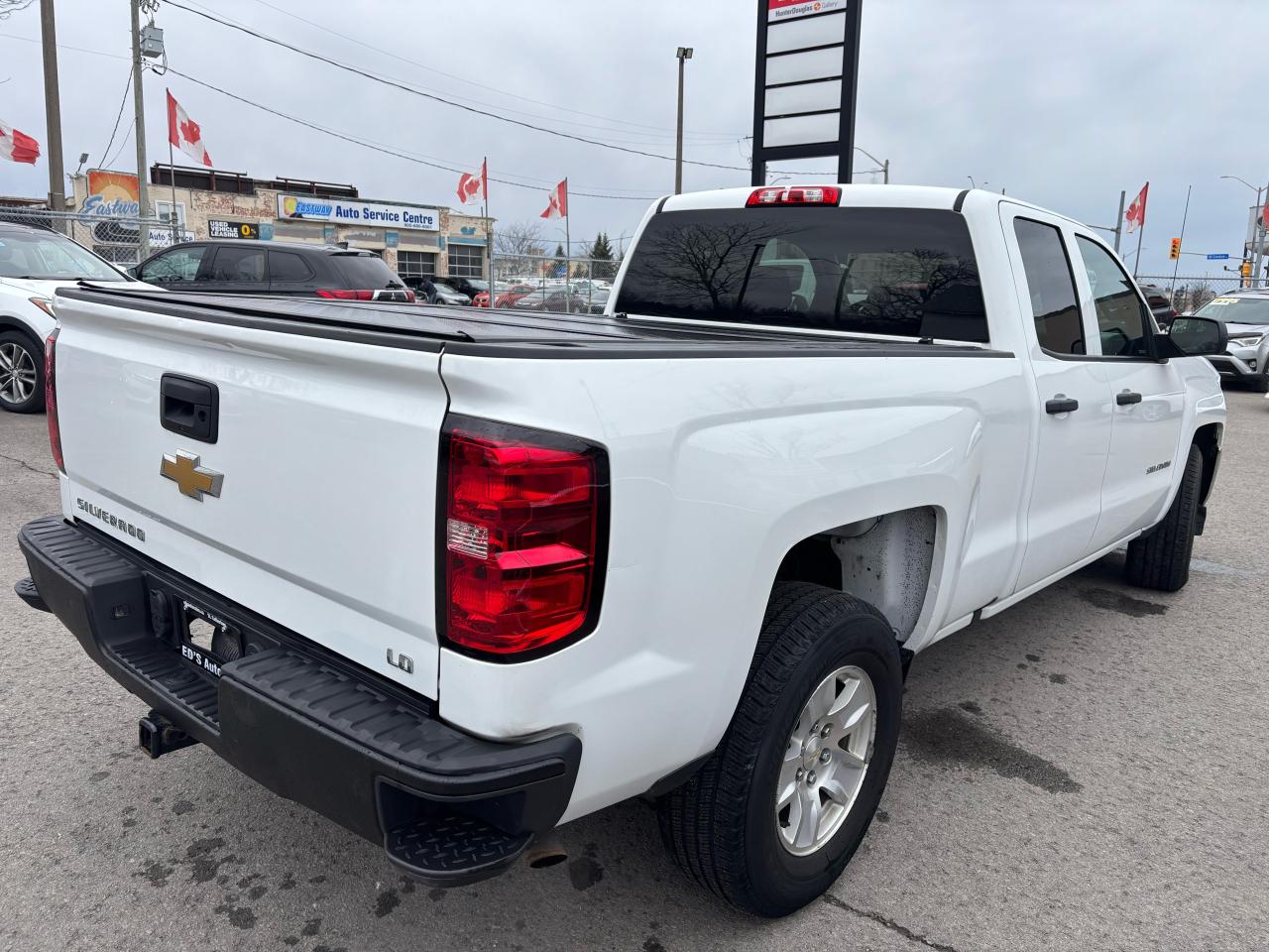 2019 Chevrolet Silverado 1500 Double Cab, V8, Back-Up-Camera, Keyless Entry, - Photo #6