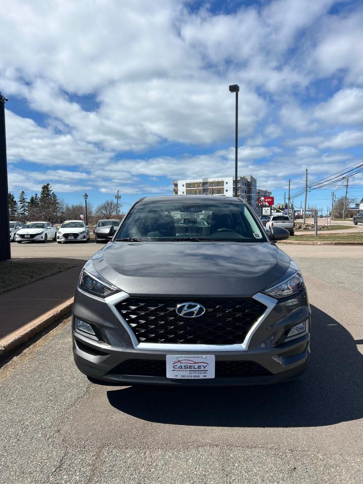 2020 Hyundai Tucson Essential - Photo #2