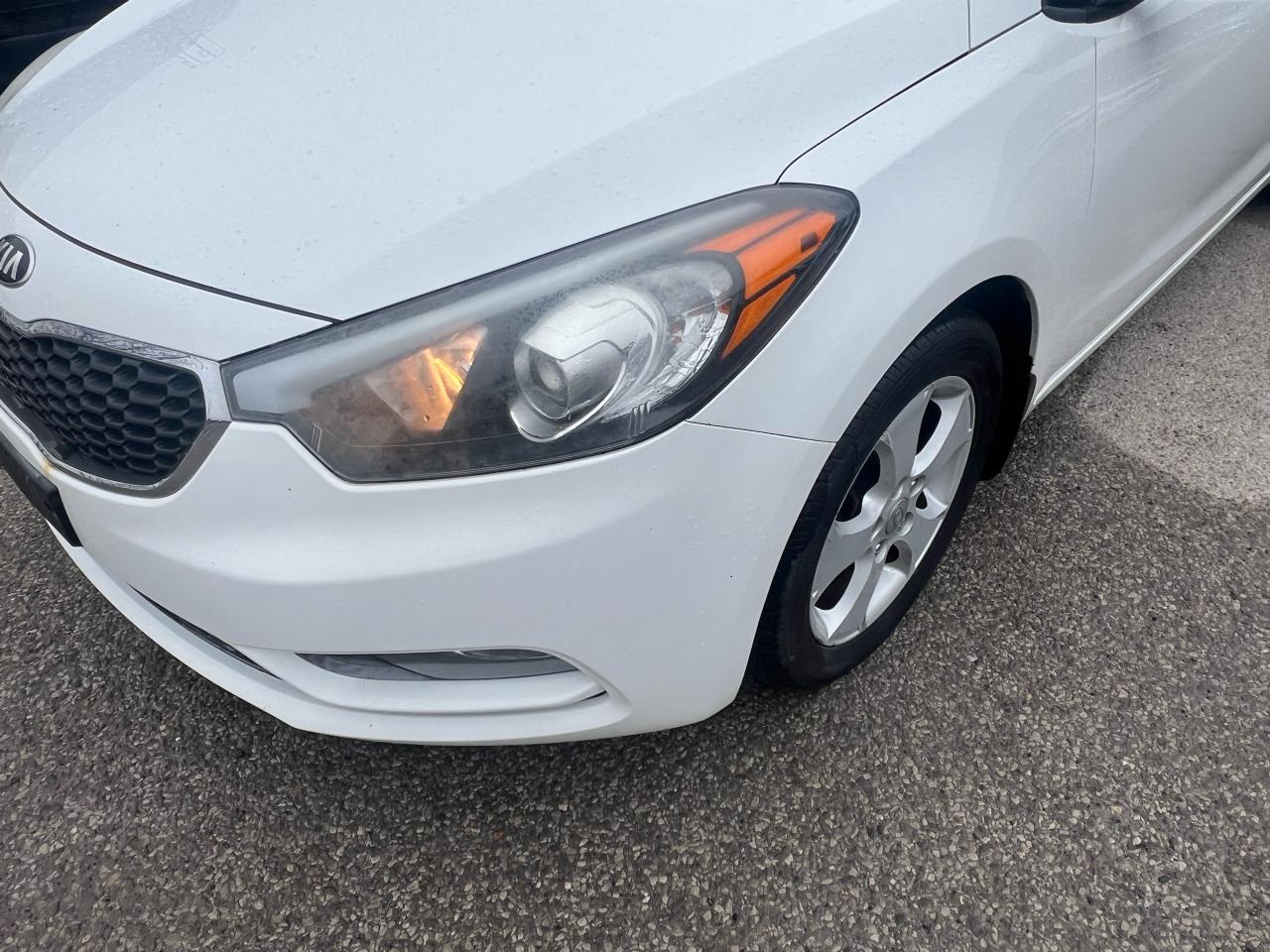 2014 Kia Forte 4dr Sdn Auto LX - Photo #11