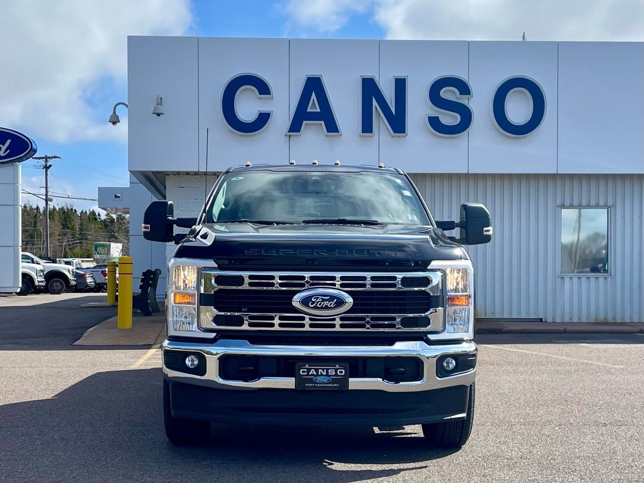 2025 Ford F-250 Super Duty SRW XLT 4WD CREW CAB 6.75' BOX Photo