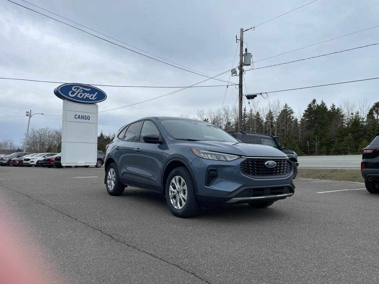 2025 Ford Escape Active AWD Photo5