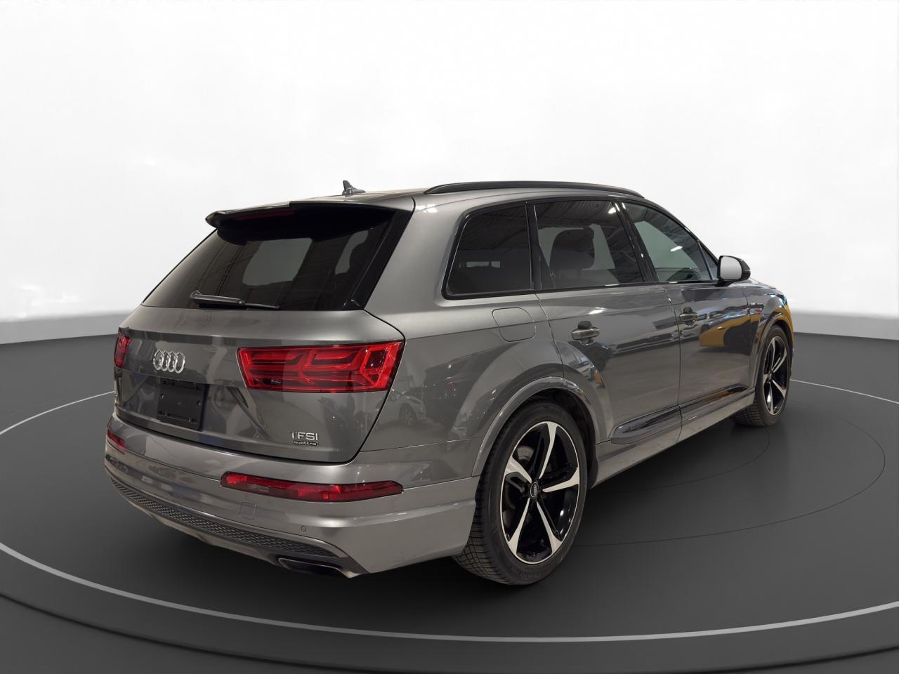 2018 Audi Q7 3.0T Technik S-Line - Photo #6