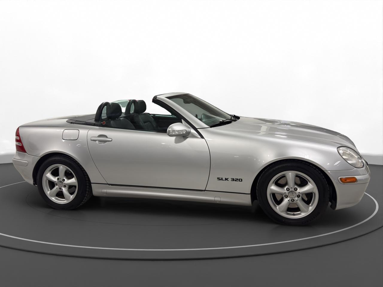 2003 Mercedes-Benz SLK 2dr Roadster 3.2L - Photo #4