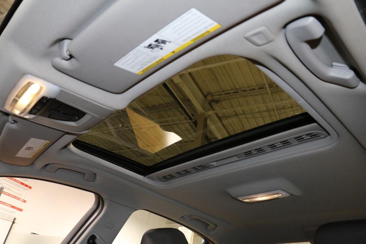 2013 BMW 3 Series 328i xDrive - CLEAN CARFAX|SUNROOF|HEATED SEATS - Photo #9