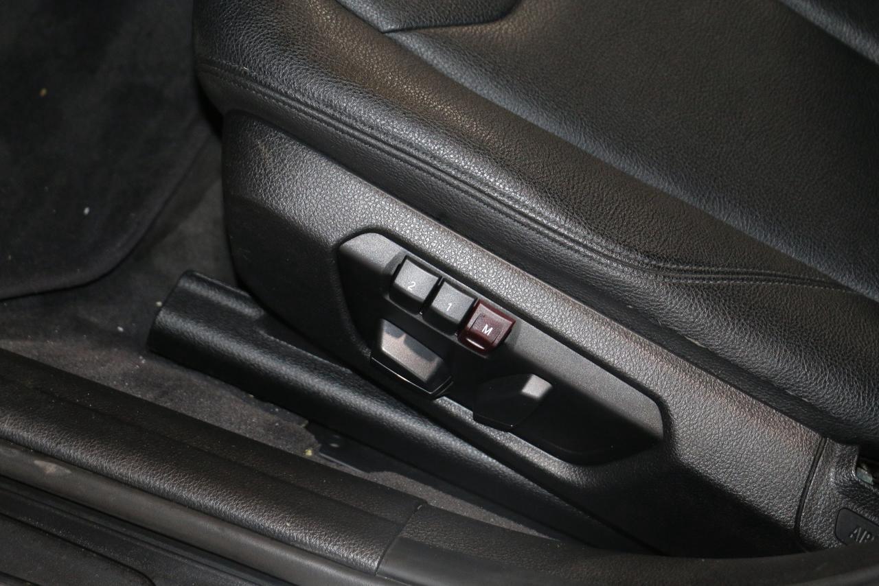 2013 BMW 3 Series 328i xDrive - CLEAN CARFAX|SUNROOF|HEATED SEATS - Photo #10