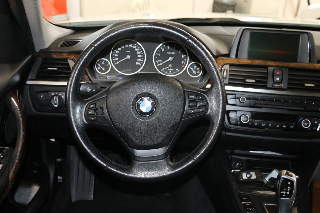 2013 BMW 3 Series 328i xDrive - CLEAN CARFAX|SUNROOF|HEATED SEATS - Photo #13