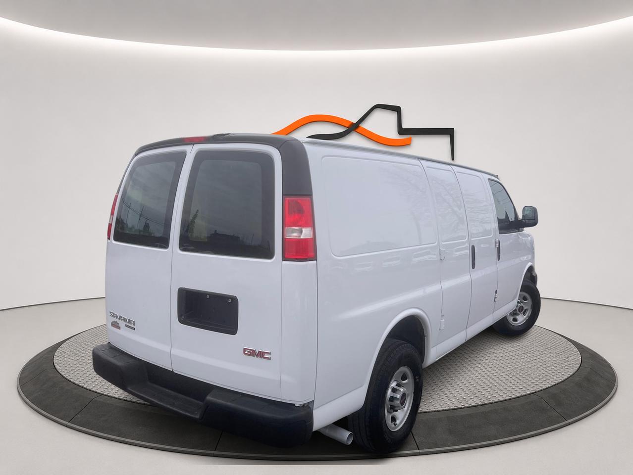 2015 GMC Savana Cargo Van