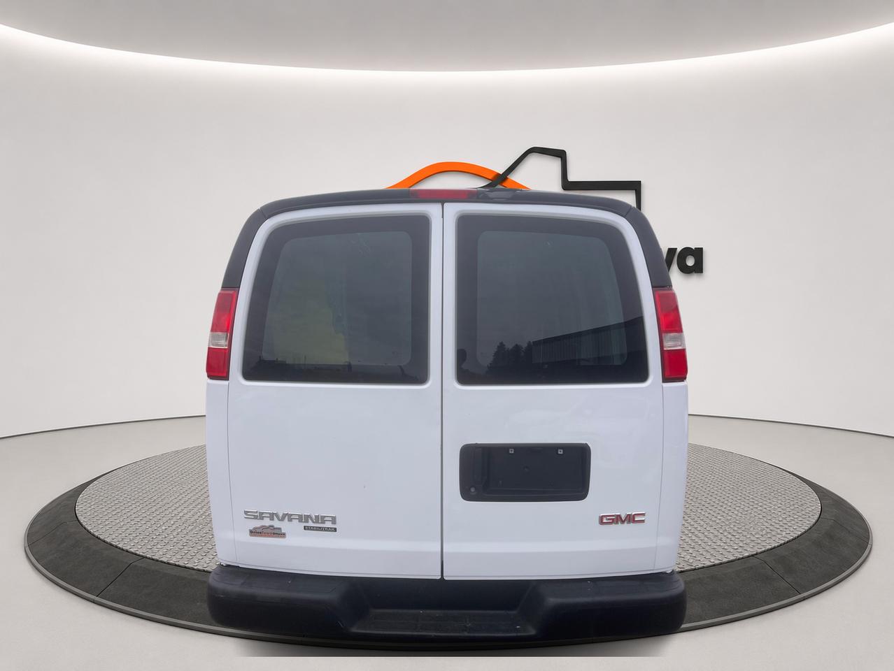2015 GMC Savana Cargo Van