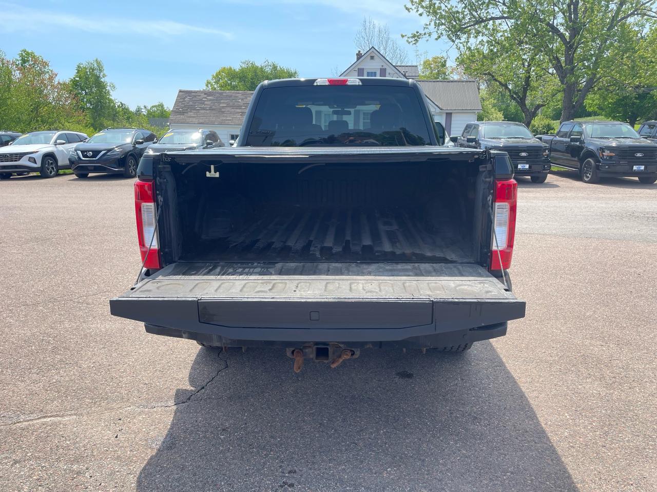 2019 Ford F-250 Super Duty SRW XLT Photo5