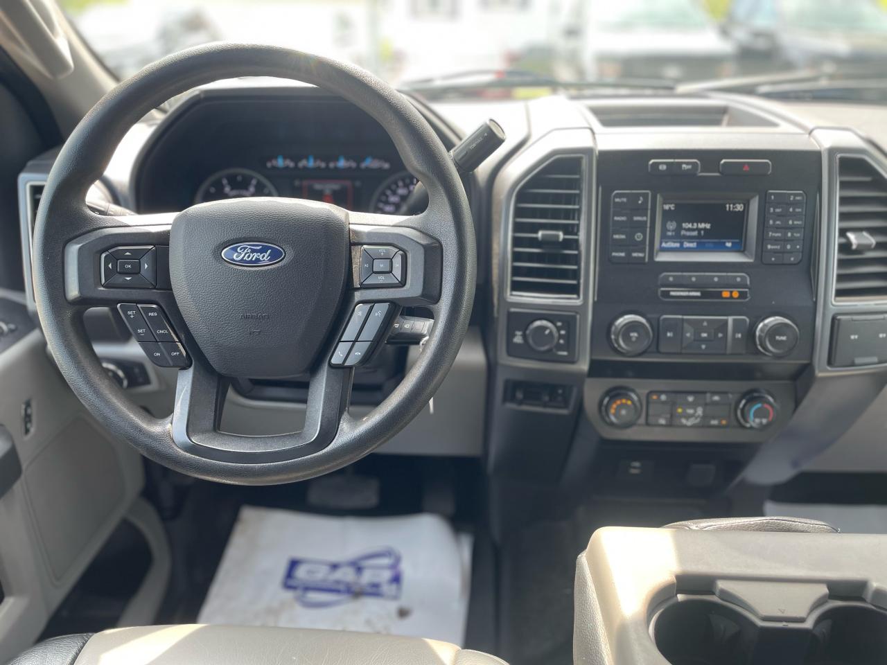 2019 Ford F-250 Super Duty SRW XLT Photo5