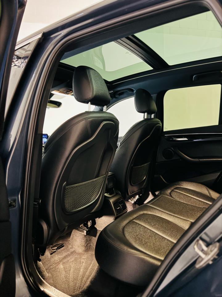 2016 BMW X1 xDrive28i - Photo #22