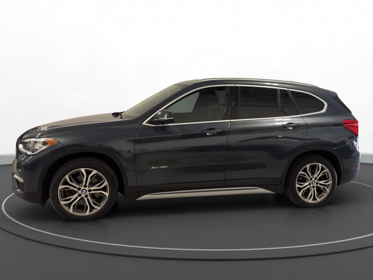 2016 BMW X1 xDrive28i - Photo #4