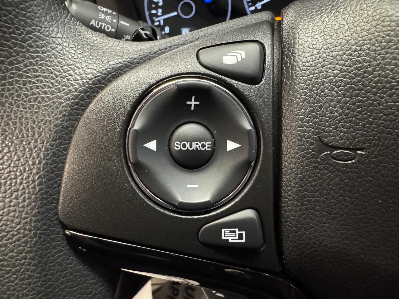 2016 Honda HR-V EX+Camera+Heated Seats+One Owner+CLEAN CARFAX - Photo #42