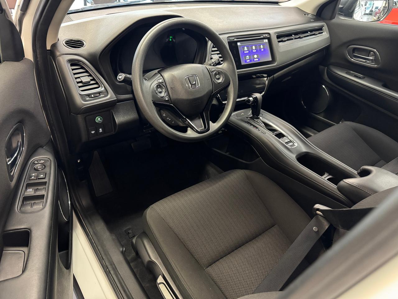 2016 Honda HR-V EX+Camera+Heated Seats+One Owner+CLEAN CARFAX - Photo #17