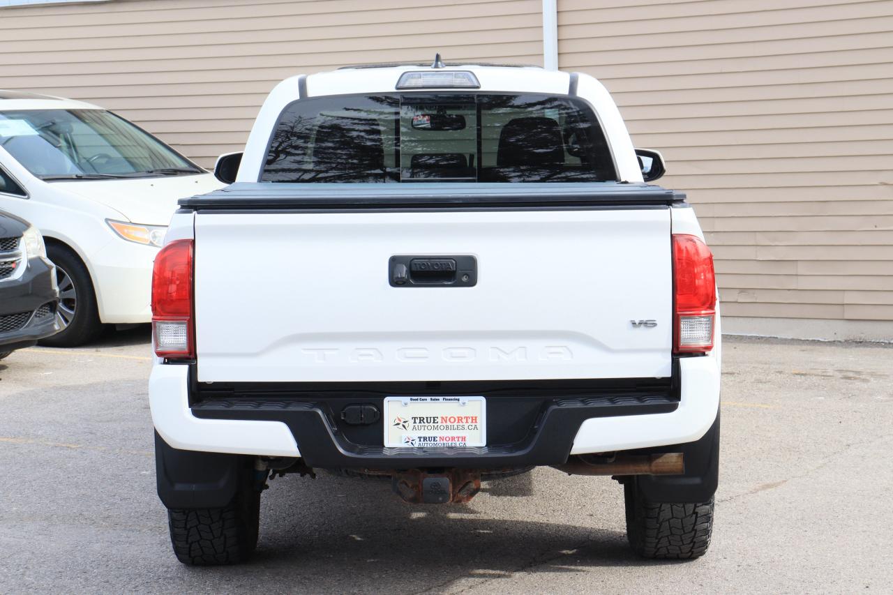 2017 Toyota Tacoma TRD Sport | V6 | Auto | Double Cab | Roof | BSM ++ Photo
