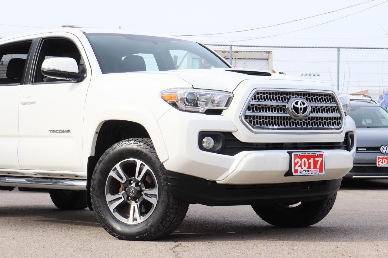 2017 Toyota Tacoma TRD Sport | V6 | Auto | Double Cab | Roof | BSM ++ Photo11
