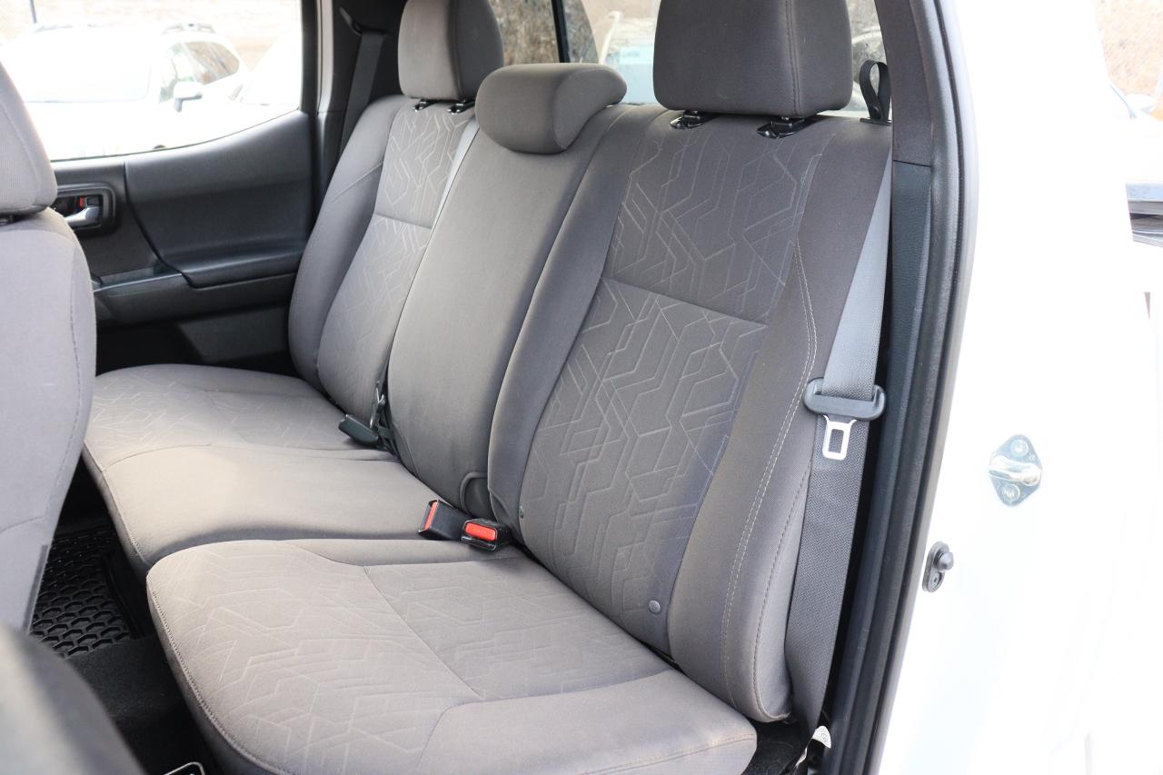 2017 Toyota Tacoma TRD Sport | V6 | Auto | Double Cab | Roof | BSM ++ Photo