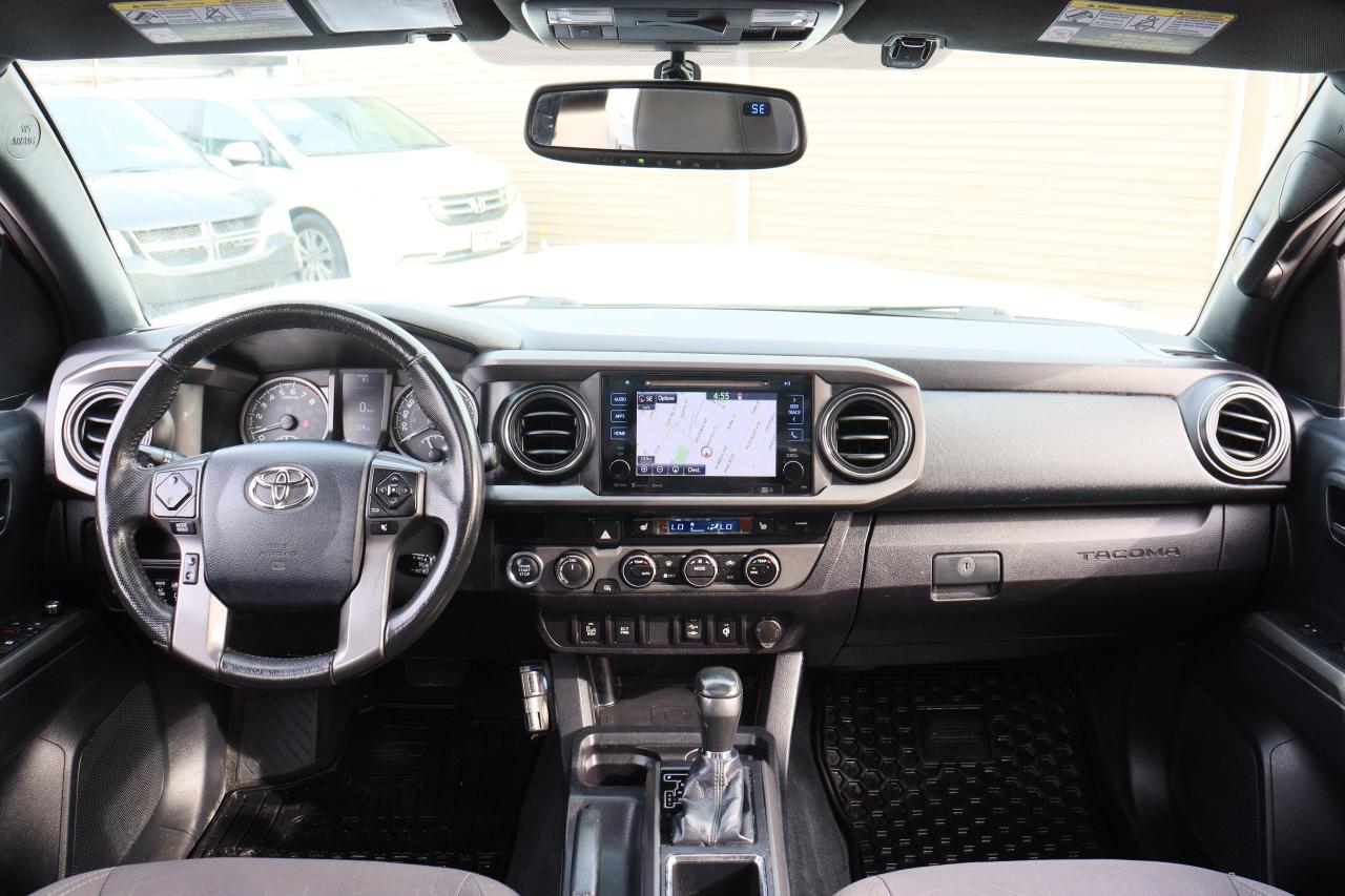 2017 Toyota Tacoma TRD Sport | V6 | Auto | Double Cab | Roof | BSM ++ Photo