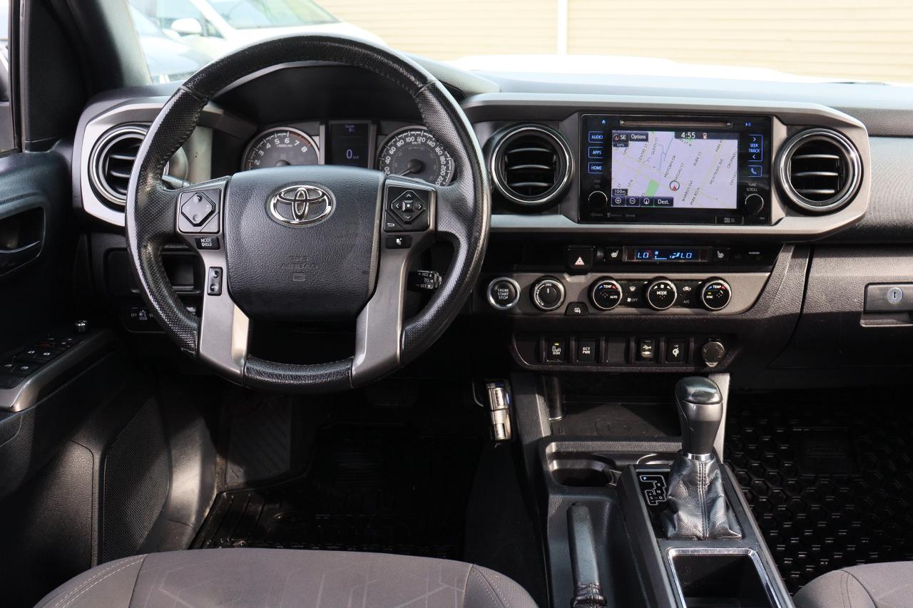 2017 Toyota Tacoma TRD Sport | V6 | Auto | Double Cab | Roof | BSM ++ Photo