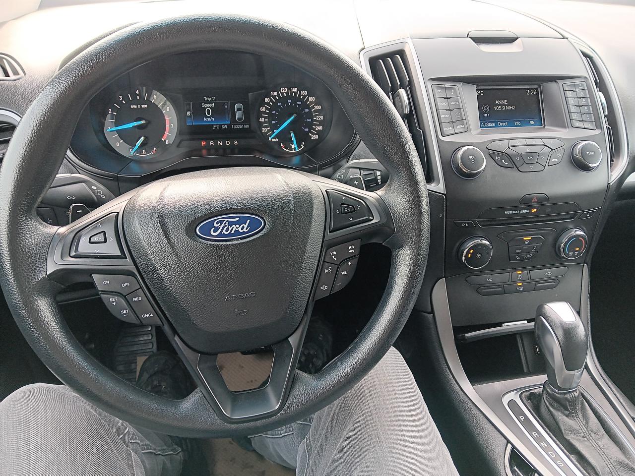 2018 Ford Edge SE, AWD, BU Cam, Paddle Shift, Alloys - Photo #11