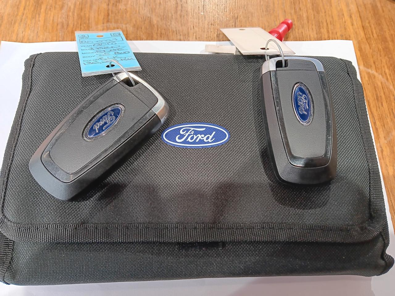 2018 Ford Edge SE, AWD, BU Cam, Paddle Shift, Alloys - Photo #22