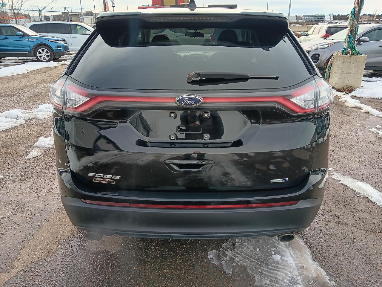 2018 Ford Edge SE, AWD, BU Cam, Paddle Shift, Alloys - Photo #6