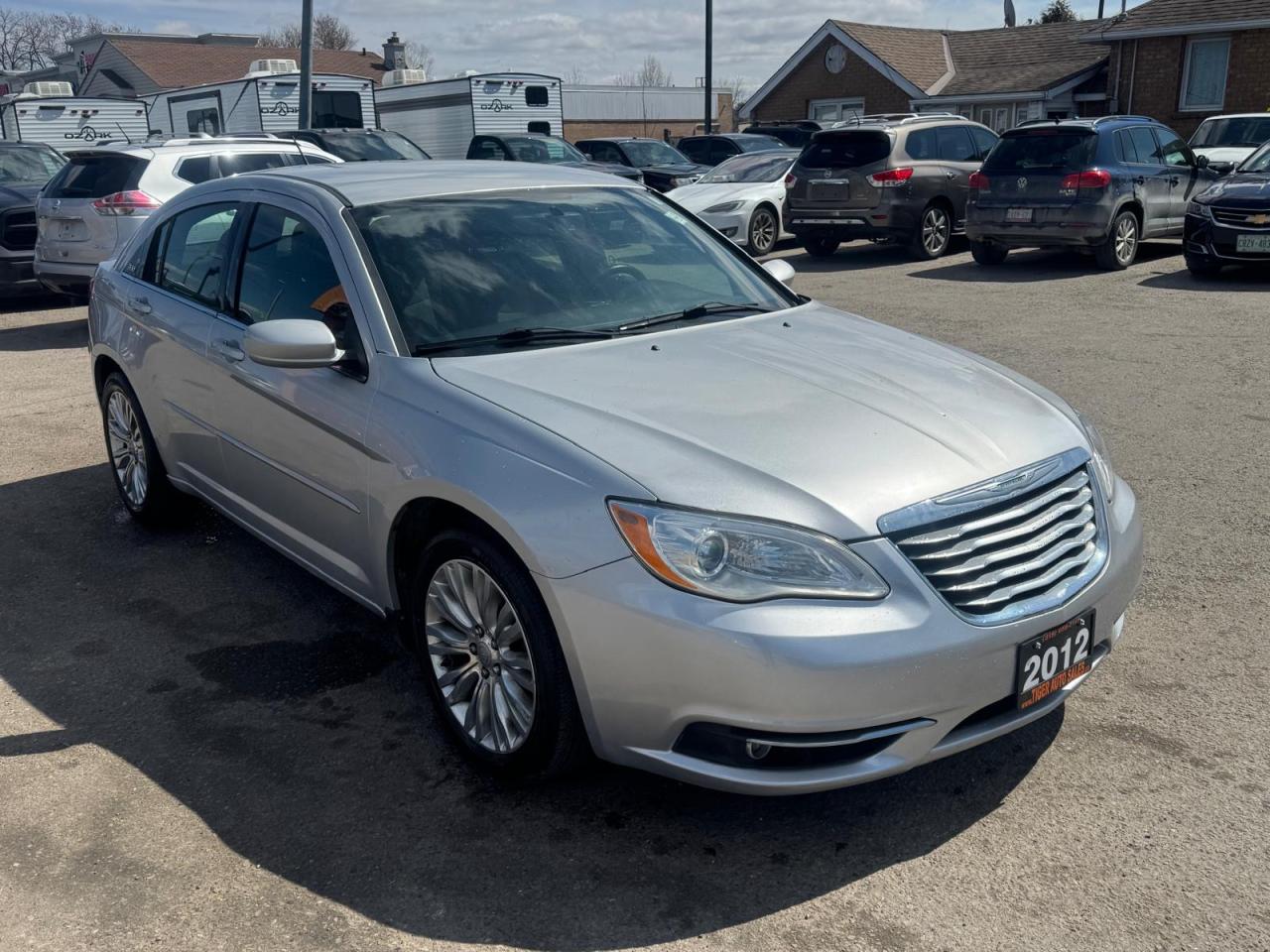 2012 Chrysler 200 TOURING, SEDAN, ONLY 65KMS, ALLOYS, CERTIFIED - Photo #8