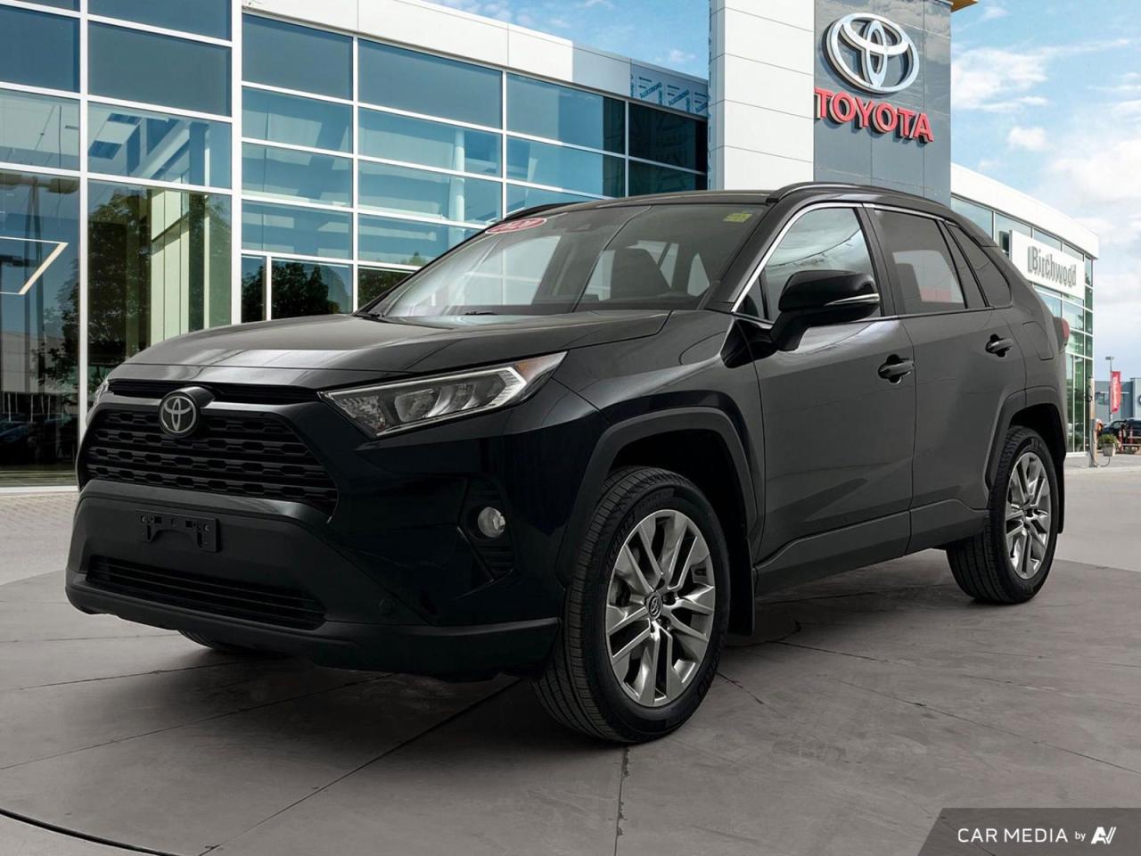 Used 2020 Toyota RAV4 XLE Premium | Local | Moonroof | CarPlay for sale in Winnipeg, MB