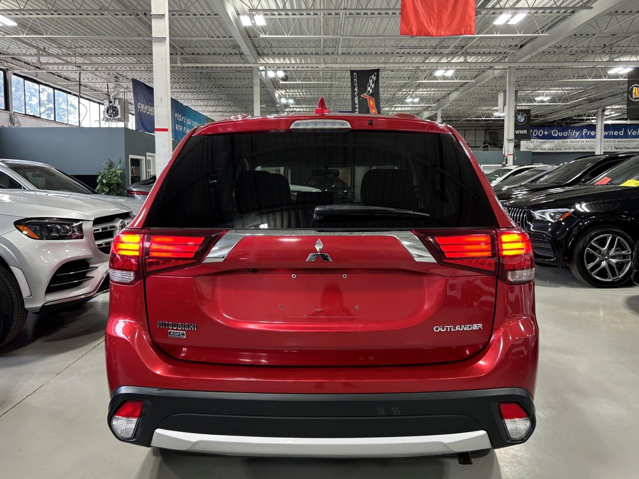 2018 Mitsubishi Outlander ES AWC|4WD|SIRIUSXM|BACKUPCAM|HEATEDSEATS|+ - Photo #5