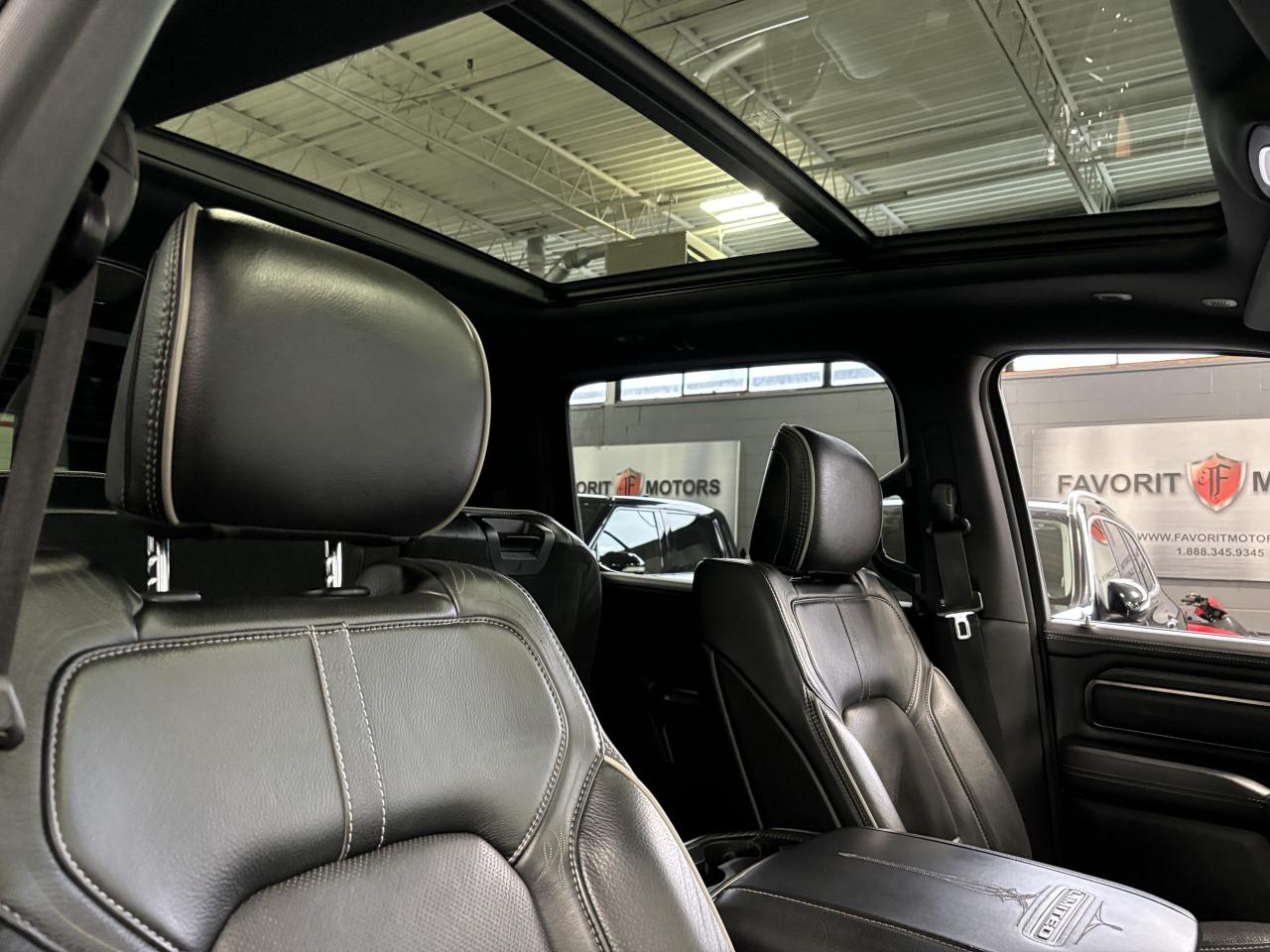 2019 RAM 1500 Limited|4X4|V8HEMI|CREW|NAV|HARMANKARDON|PANOROOF| - Photo #26