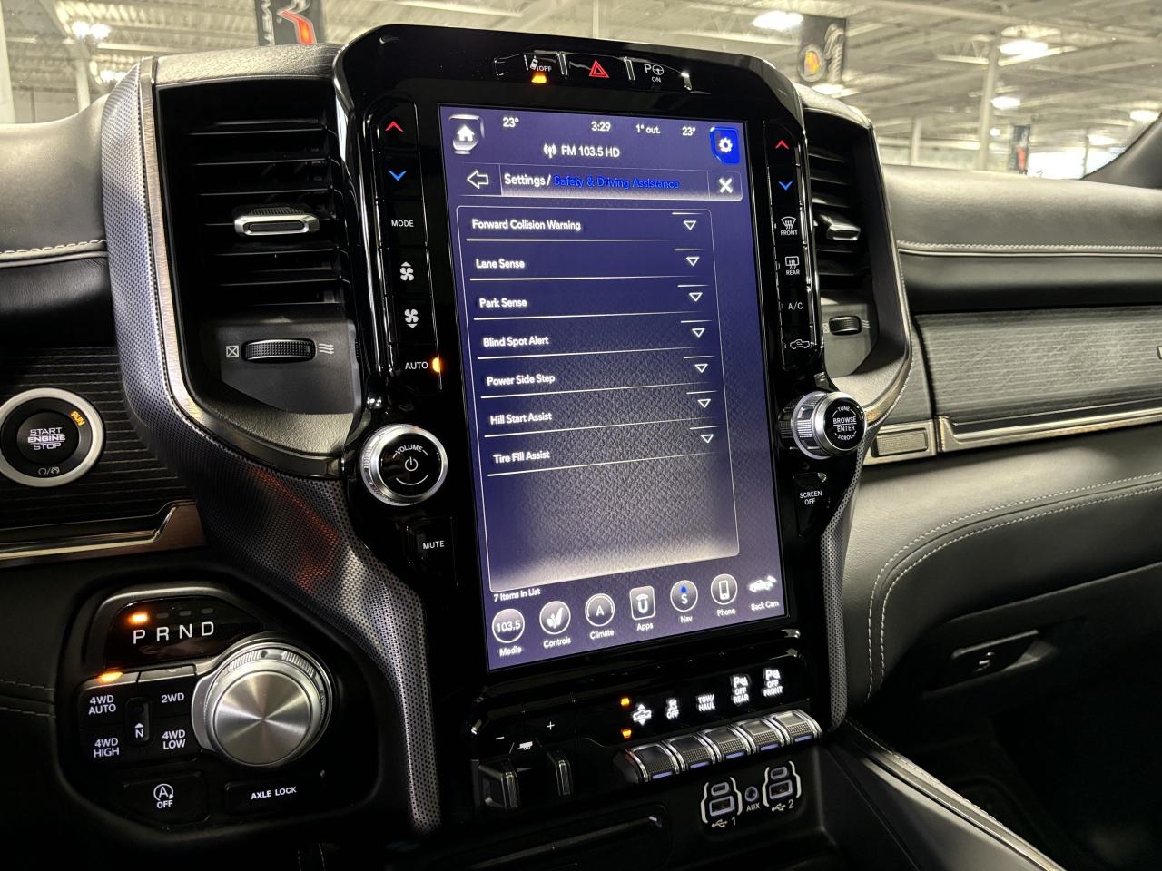 2019 RAM 1500 Limited|4X4|V8HEMI|CREW|NAV|HARMANKARDON|PANOROOF| - Photo #45