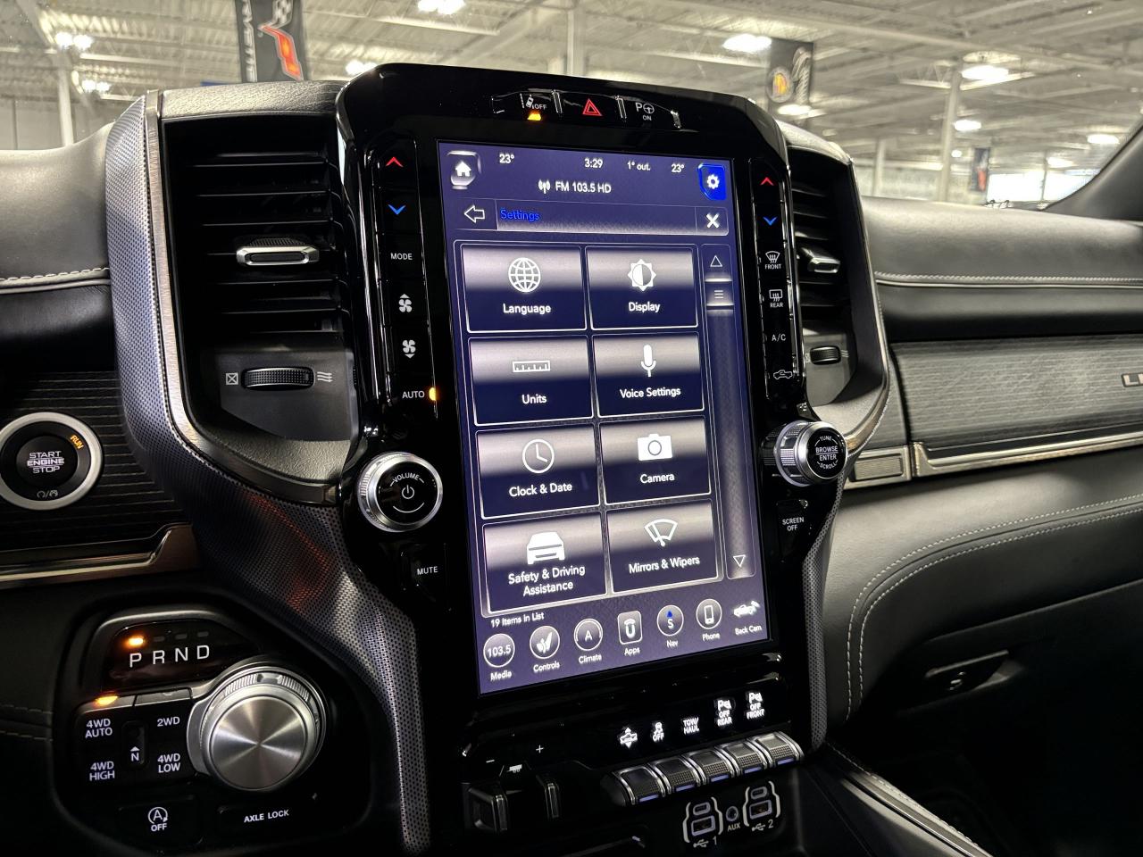 2019 RAM 1500 Limited|4X4|V8HEMI|CREW|NAV|HARMANKARDON|PANOROOF| - Photo #43