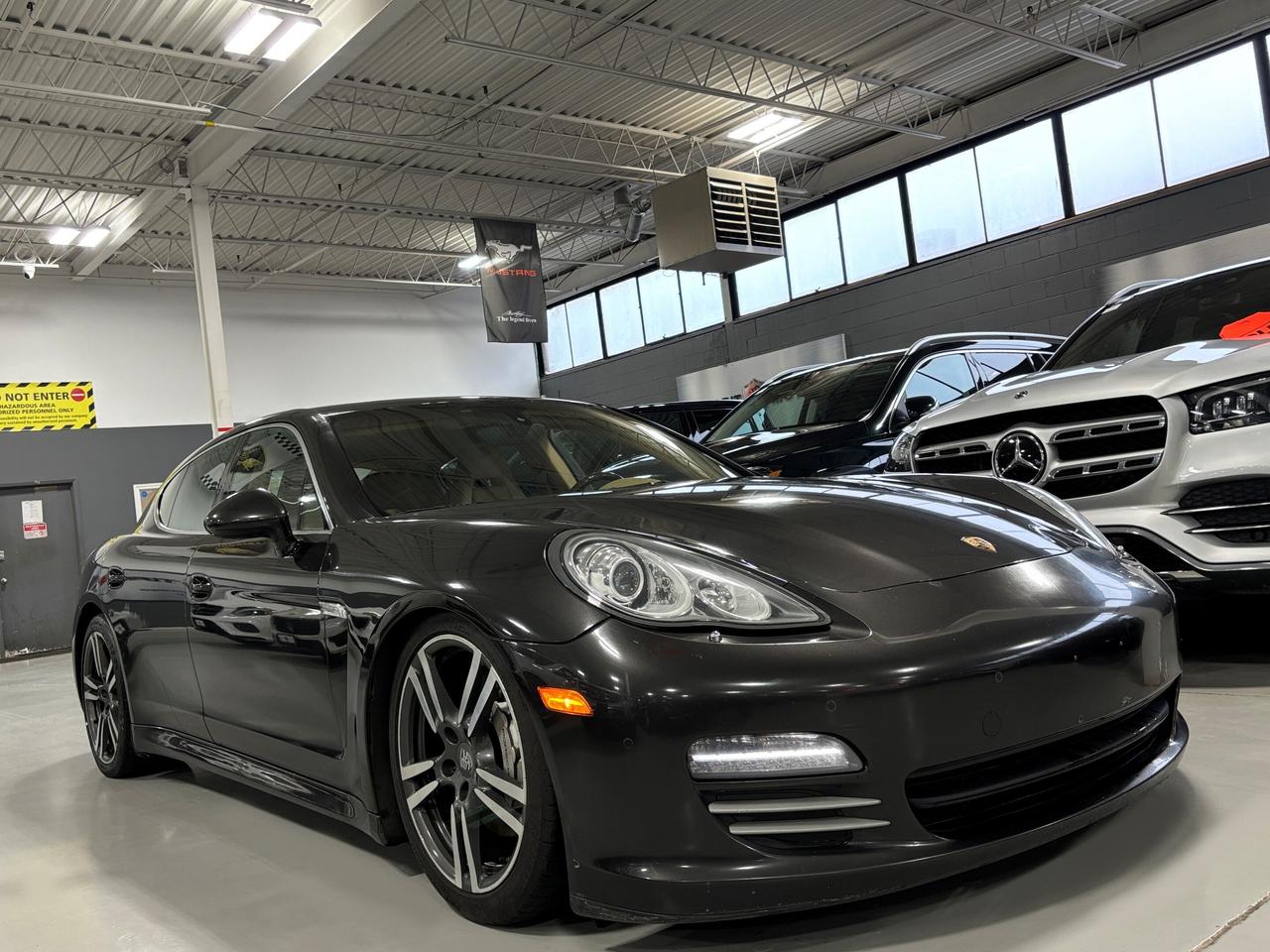 2011 Porsche Panamera 4S AWD|NAV|BOSE|TANLEATHER|WOODTRIMS|SUNROOF|CAM|+ Photo