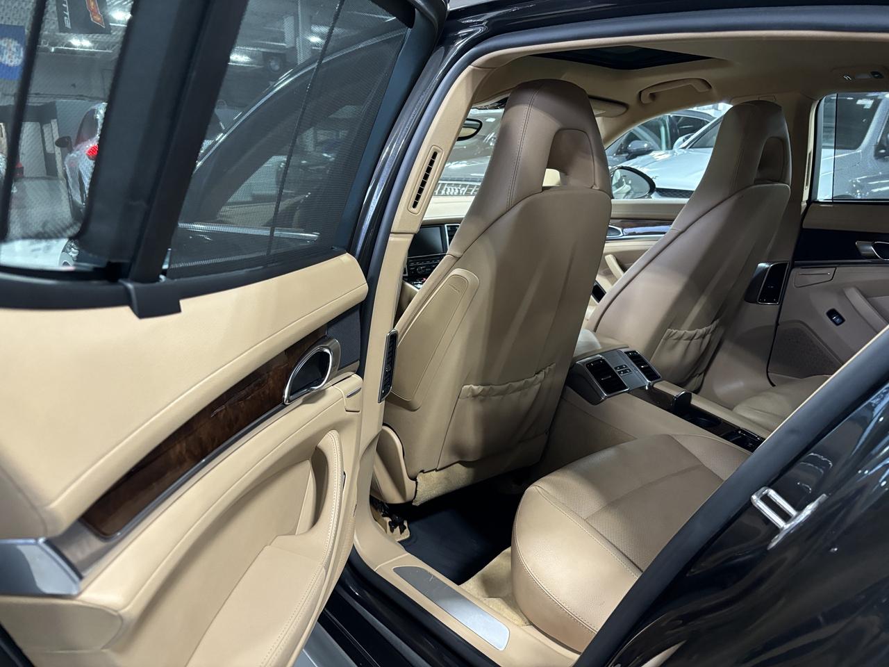 2011 Porsche Panamera 4S AWD|NAV|BOSE|TANLEATHER|WOODTRIMS|SUNROOF|CAM|+ Photo