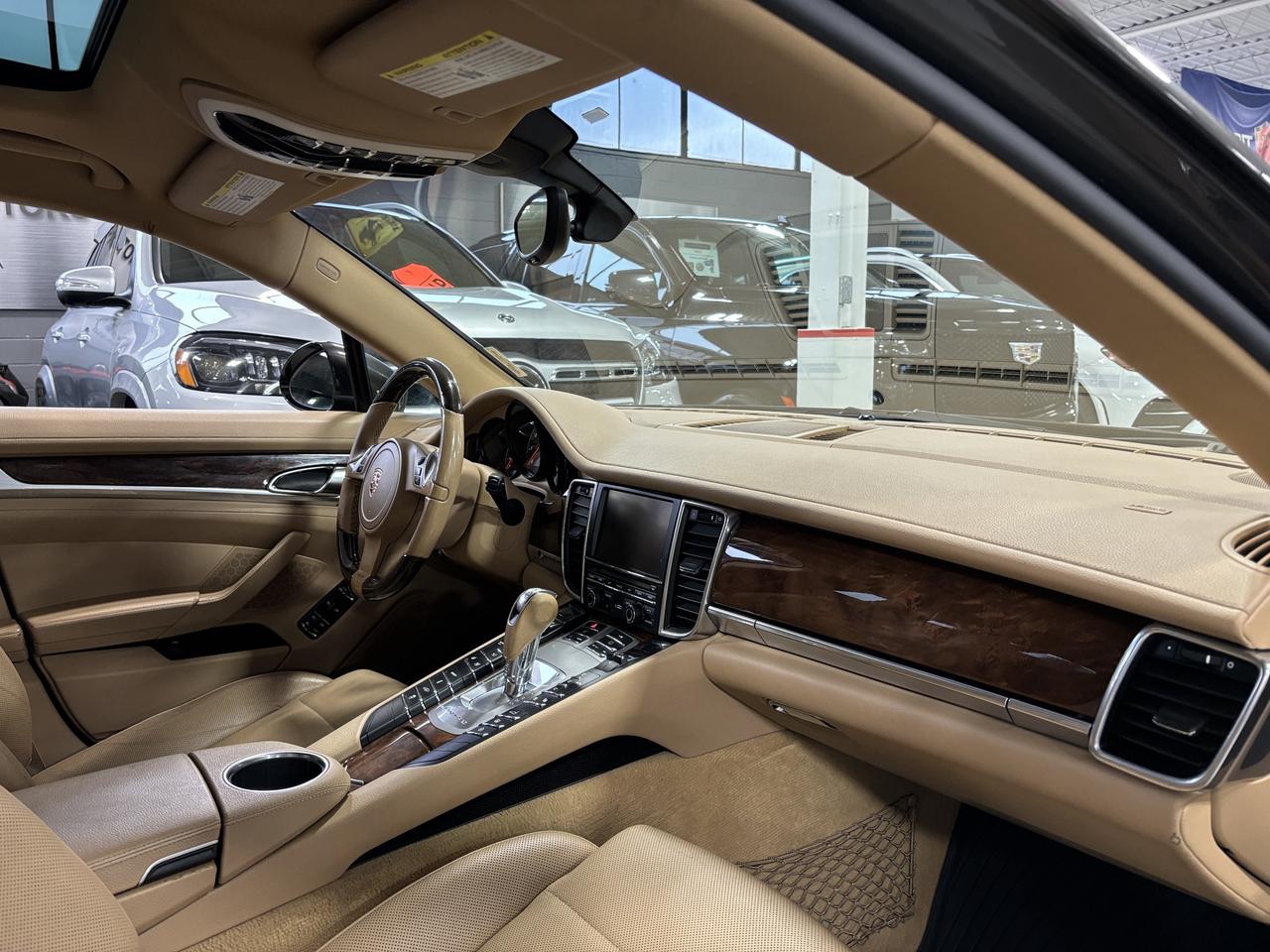 2011 Porsche Panamera 4S AWD|NAV|BOSE|TANLEATHER|WOODTRIMS|SUNROOF|CAM|+ Photo