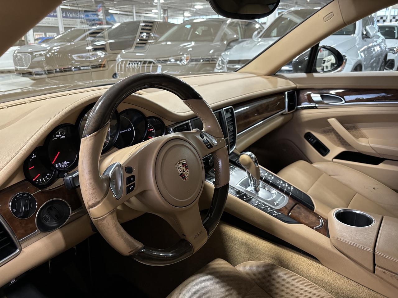 2011 Porsche Panamera 4S AWD|NAV|BOSE|TANLEATHER|WOODTRIMS|SUNROOF|CAM|+ Photo